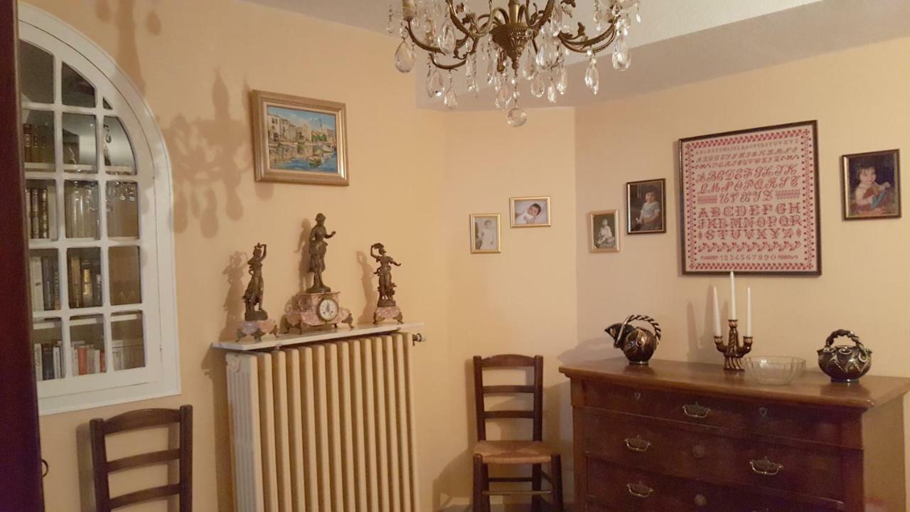 Tournus Belle Maison Vue Sur Saone Buitenkant foto